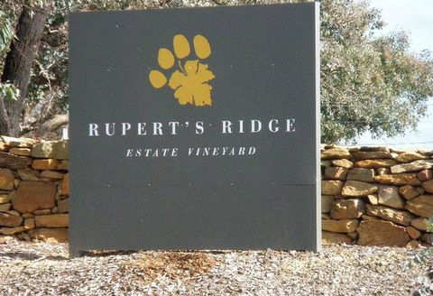 Rupert's Ridge Retreat - Tourism Hervey Bay 0