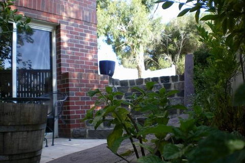 Soldiers Hill Terrace - Hervey Bay Accommodation 3