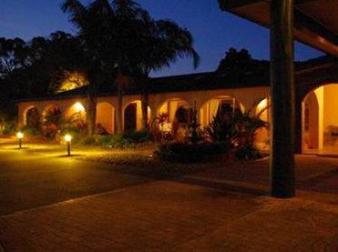 Batemans Bay Manor - Bed And Breakfast - Hervey Bay Accommodation 5