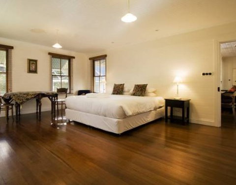 The Cottage - Berry - Hervey Bay Accommodation 4