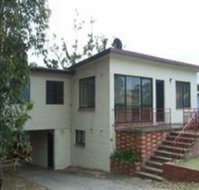 Beach House on Beach Road