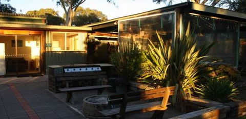 Banksia Park Cottages - Hervey Bay Accommodation 0
