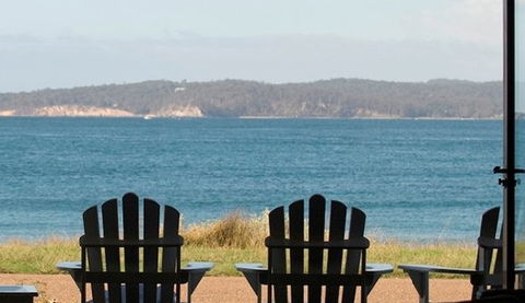 Lochani At The Beach - Hervey Bay Accommodation 4