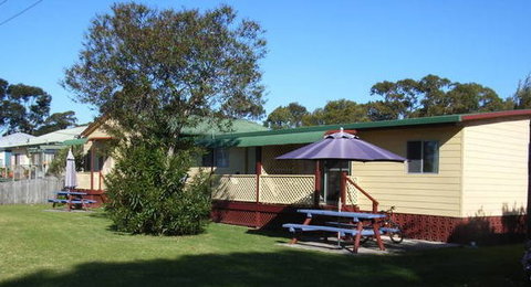 Alonga Cottages - Tourism Hervey Bay 0