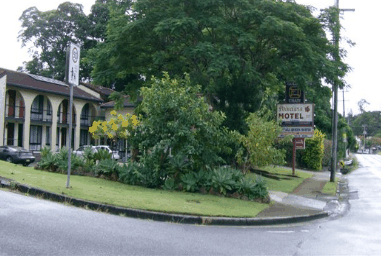 Poinciana Motel - Hervey Bay Accommodation 3