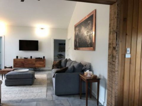 Glenelm Guest Cottage - Hervey Bay Accommodation 1