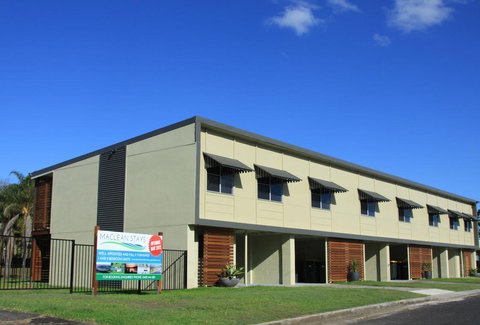 Maclean Stays - Tourism Hervey Bay 0