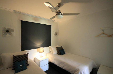 Maclean Stays - Tourism Hervey Bay 1