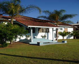 Welcome Inn - Tourism Hervey Bay 1