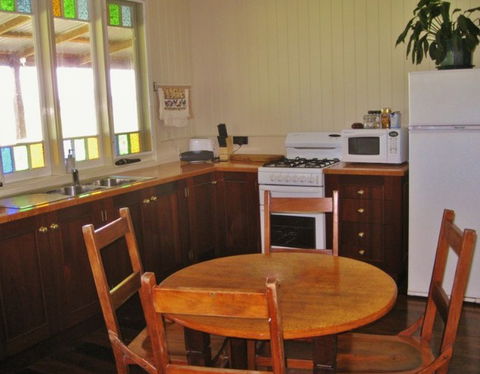 McLennans Lane River Retreat - Tourism Hervey Bay 2
