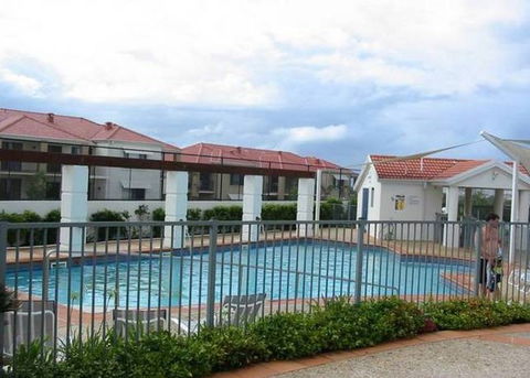 Oceania Cottage - Hervey Bay Accommodation 1