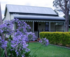 Ivy Cottage - Hervey Bay Accommodation 1