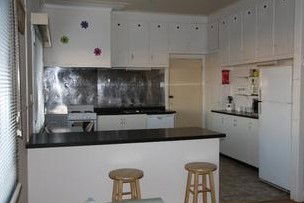 Apartment 1 On Oxide - Tourism Hervey Bay 1