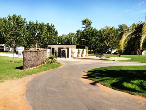 Curlwaa Caravan Park - Hervey Bay Accommodation 2