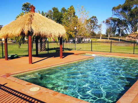 Curlwaa Caravan Park - Hervey Bay Accommodation 3