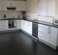 Silver City Cottages - Hervey Bay Accommodation