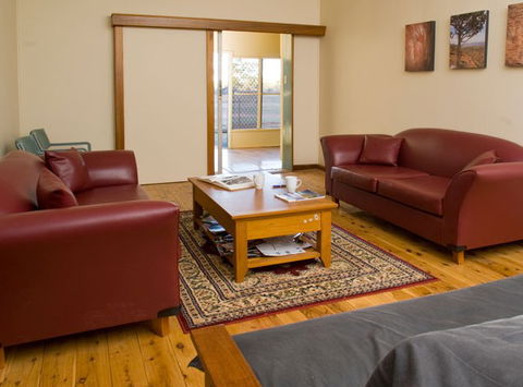 Redbank Homestead - Gundabooka National Park - Hervey Bay Accommodation 1