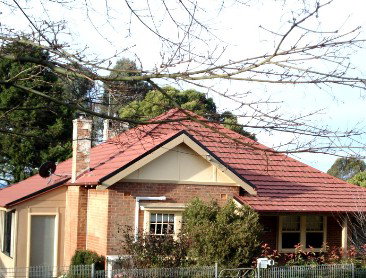 Batlow House - Hervey Bay Accommodation 0