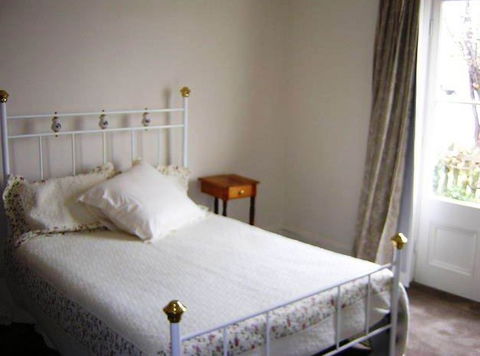 Cooma Cottage - Accommodation - Hervey Bay Accommodation 1