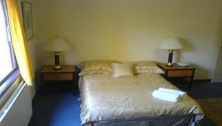 Hannas Hutte - Hervey Bay Accommodation 0