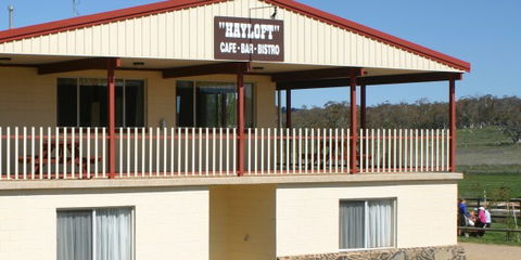 Jindabyne Equestrian Resort - Hervey Bay Accommodation 1