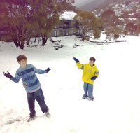 Snowbound Chalets - Hervey Bay Accommodation