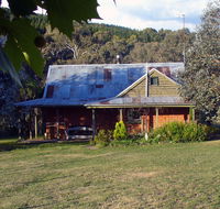 Paddys River Cottage - Hervey Bay Accommodation