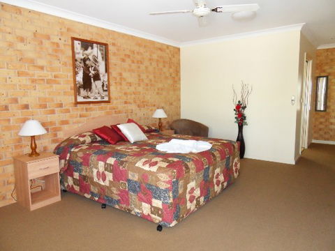 Club Motel Tumbarumba - Hervey Bay Accommodation 2
