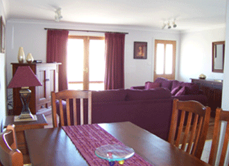 Elm Cottage - Hervey Bay Accommodation