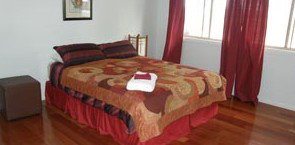 Artisans ...on The Hill Bed And Breakfast - Hervey Bay Accommodation 0