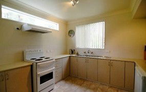 Beach House At Bonny Hills - Hervey Bay Accommodation 1
