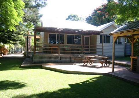 Pine Cottage - Hervey Bay Accommodation 0