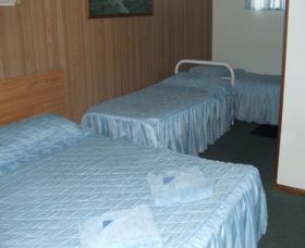 Chatham Motel - Hervey Bay Accommodation 0