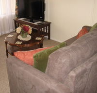 Bluebell Cottage - Hervey Bay Accommodation