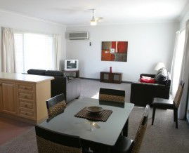 Barham Golden Rivers Holiday Apartments - Hervey Bay Accommodation 0