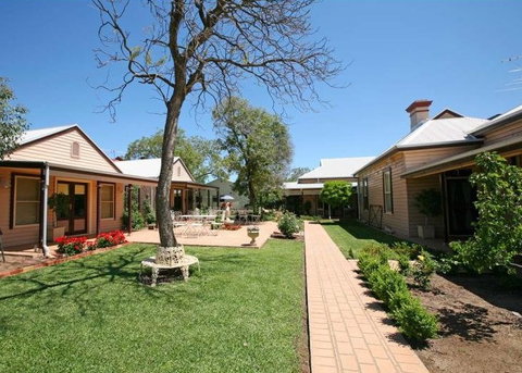Sweet Briar Bed And Breakfast And Cottages - Hervey Bay Accommodation 1