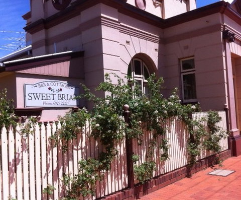 Sweet Briar Bed And Breakfast And Cottages - Hervey Bay Accommodation 2