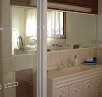 Murray Bank Holiday Units and Yabby Farm - Hervey Bay Accommodation