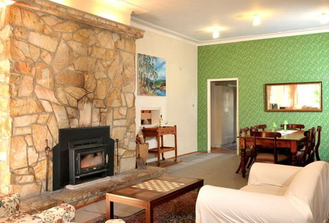 Oakleigh Rural Retreat - Hervey Bay Accommodation 0
