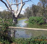 The Shanty Waterside Cottages - Hervey Bay Accommodation