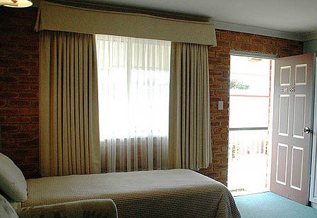 The Crossing Motel - Hervey Bay Accommodation 1