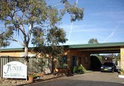 Junee Motor Inn - Hervey Bay Accommodation 0