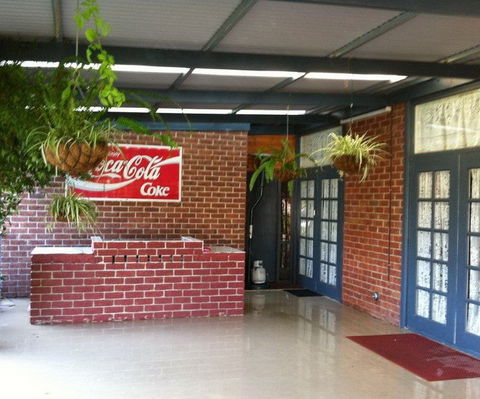The Old Bridge Inn - Tourism Hervey Bay 1