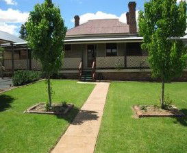 Courthouse Cottage B And B - Hervey Bay Accommodation 1