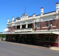 Yenda Hotel - Hervey Bay Accommodation