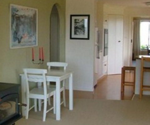 Cherry Tree Guesthouse - Hervey Bay Accommodation 2