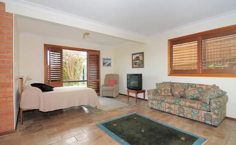 Baileys, Gerringong - Tourism Hervey Bay 2