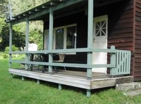 Ben Ricketts Environmental Mountain Cabins - Hervey Bay Accommodation 4