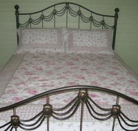 Camelot Retreat - Hervey Bay Accommodation
