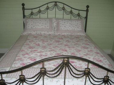Camelot Retreat - Hervey Bay Accommodation 0